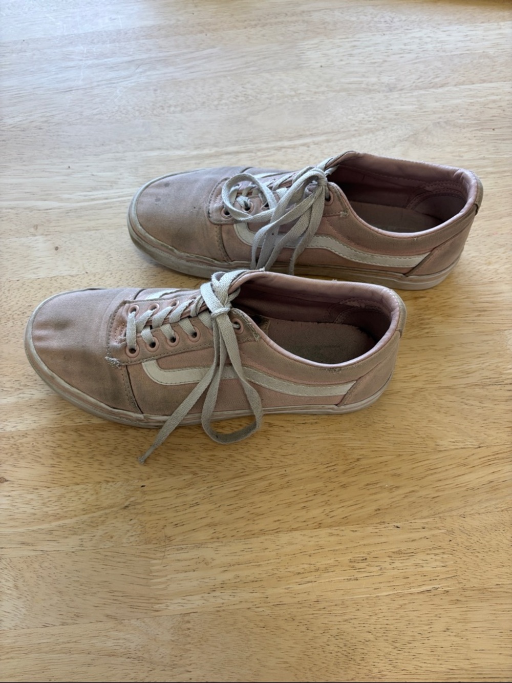 Vans Women’s Light Pink Canvas Low-Top Sneakers - Picture 2 of 4
